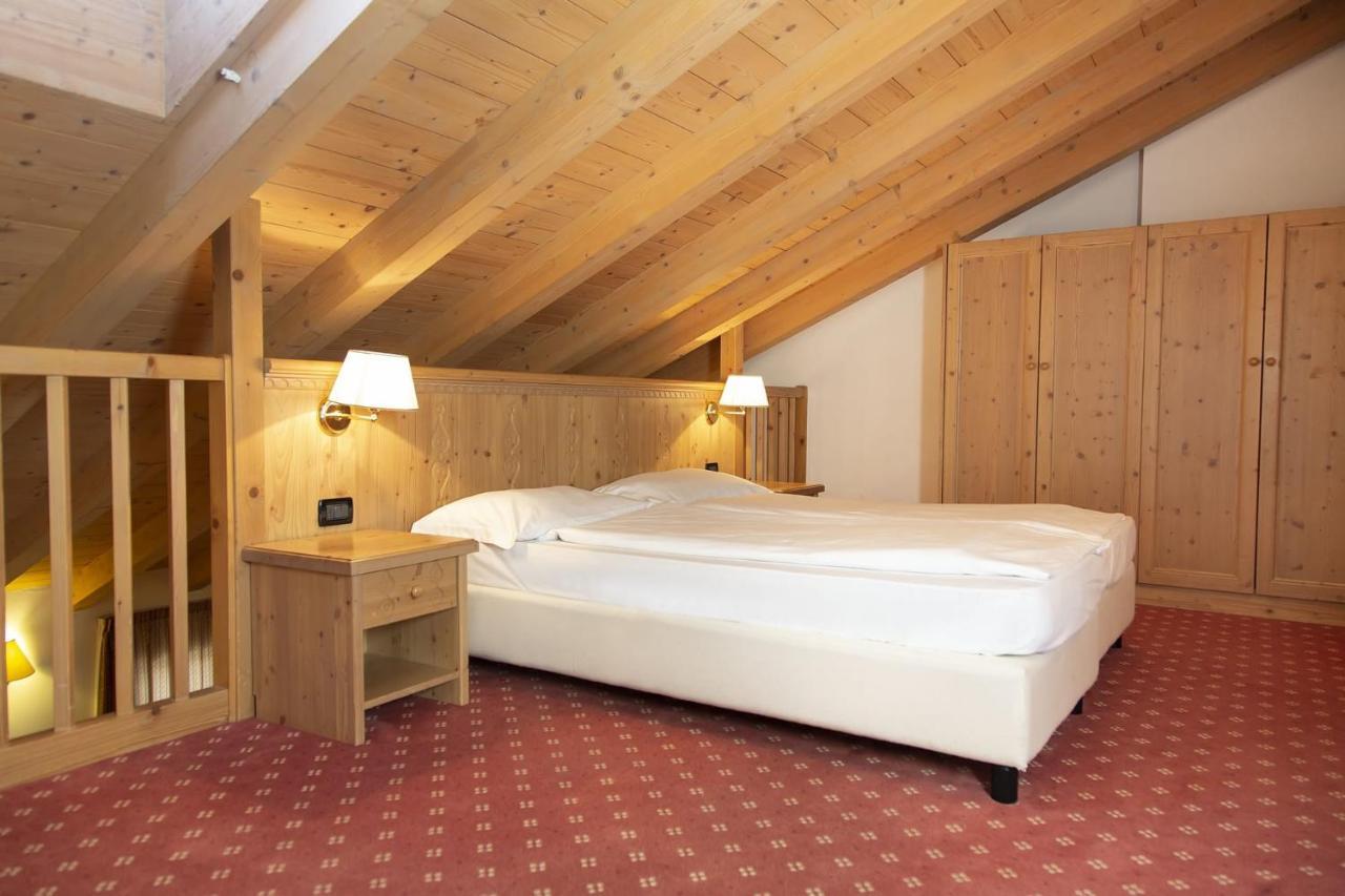 Golf Hotel Folgaria Exterior foto